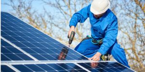 Installation Maintenance Panneaux Solaires Photovoltaïques à Saint-Etienne-du-Bois